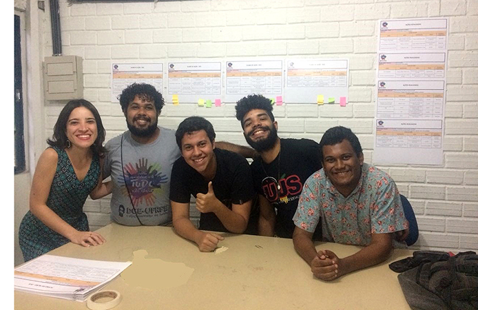 pró-reitora de planejamento e estudantes do diretório central