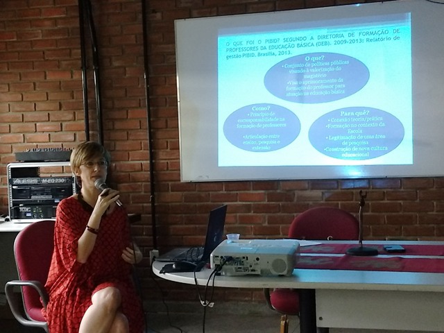 Professora Lúcia Falcão