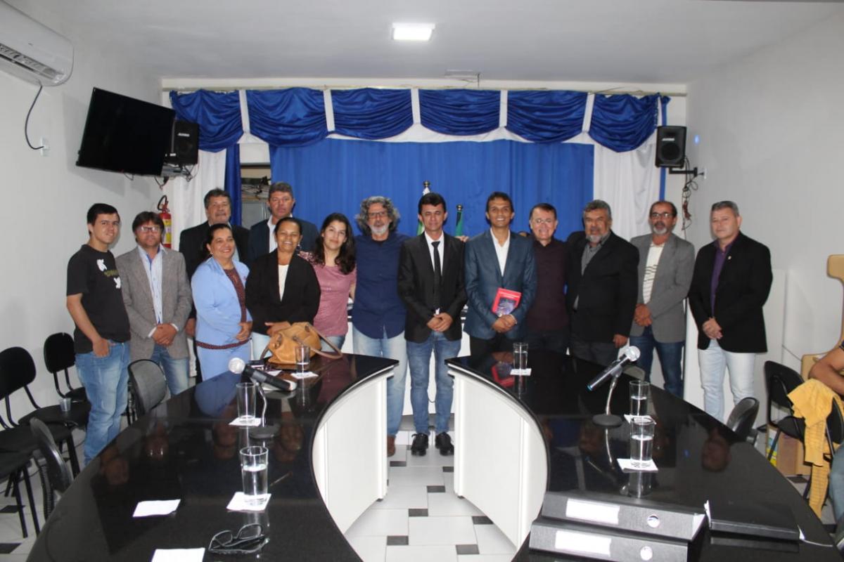 equipe de vereadores e professor Miranda na solenidade