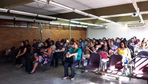 professores em sala de aula